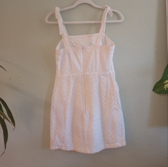 Express Coquette Girl Eyelet Lined Adjustable Bow Tie Straps Shift Mini Sundress - Picture 4 of 6